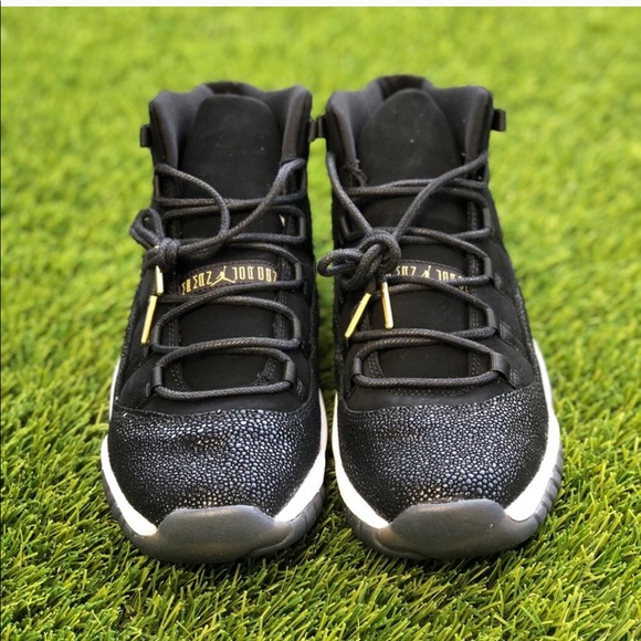 Air Jordan 11 Premium HC - Picture 2 of 5